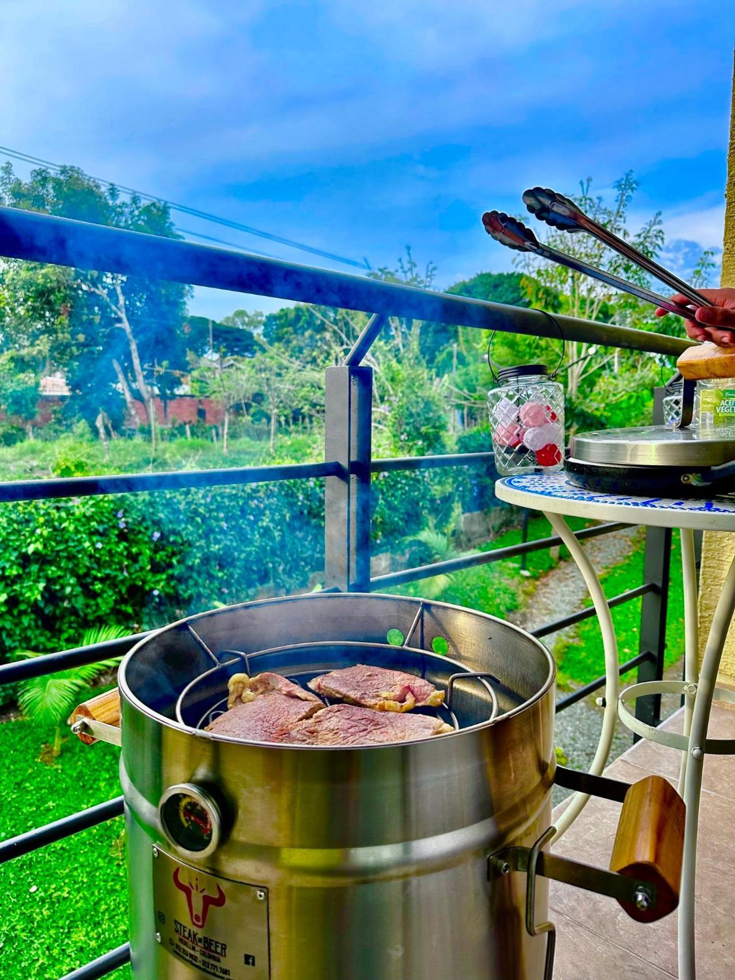 Apartamento Privado Vacacional A 5M Del Aeropuerto, 20 Minutos Del Parque Del Cafe Y Centro De Armenia Con 4 Piscinas, 3 Jacuzzi, Sauna By Molca Xperiences 3H Esterno foto